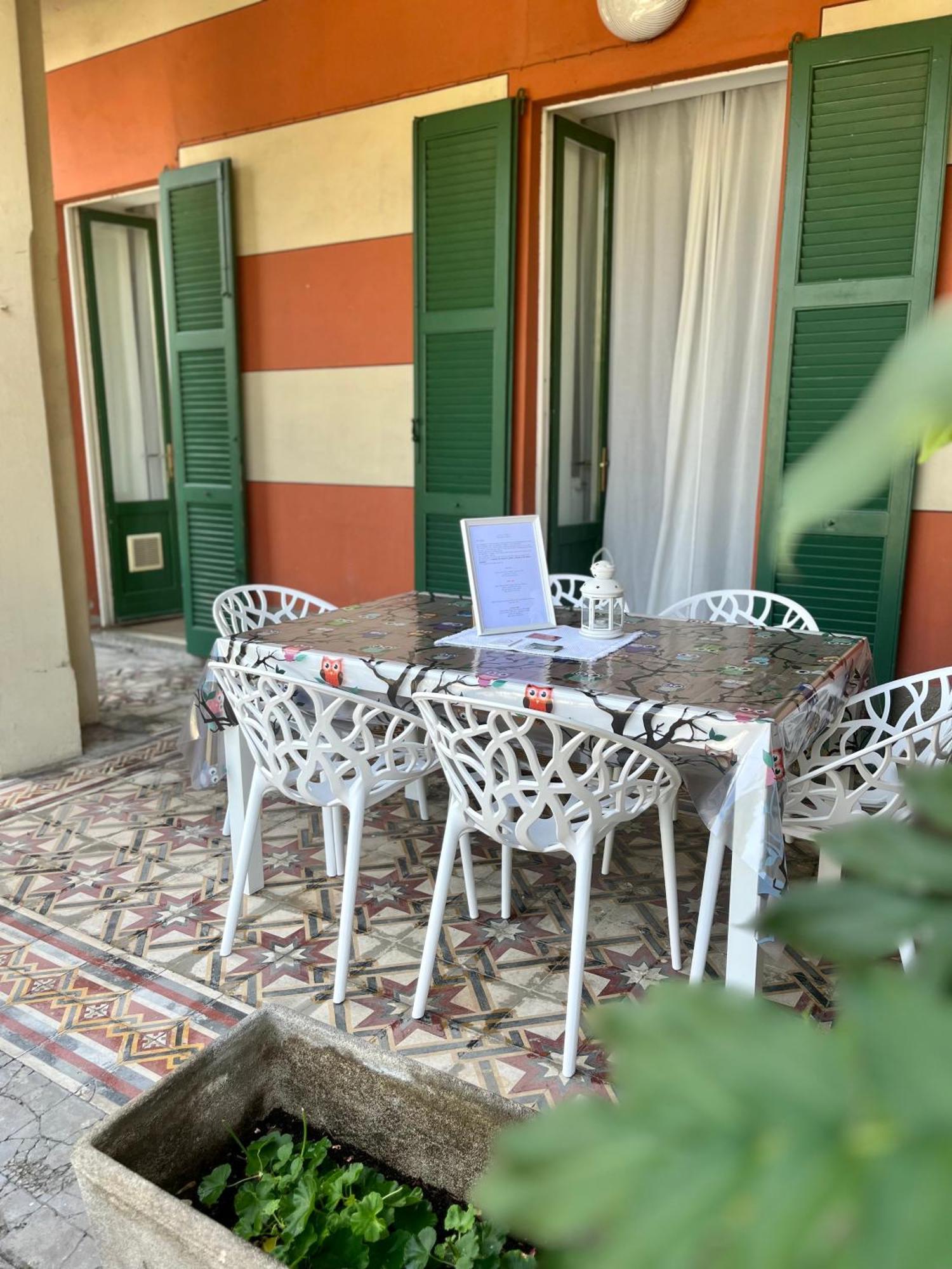 V&C Home Rental Specialist Appartamenti Fronte Lago Maggiore Germignaga Eksteriør bilde